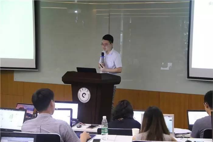 加速工廠第2天 才明白“一下，你就知道”原來是這個意思！計算機系統服務的秘訣